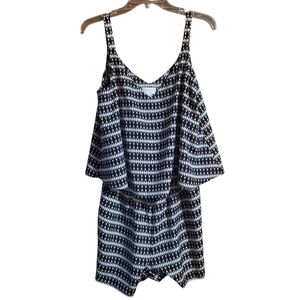 BISOU BISOU Shorts Ruffled Romper with Pockets Black & White Size Medium